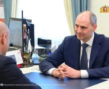 Полпред Президента России в УрФО Артём Жога и врио губернатора Свердловской области Денис Паслер провели первую рабочую встречу 28 марта