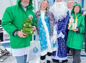 Студенты БМТ дарят праздничное настроение тем, кто на страже нашего здоровья!