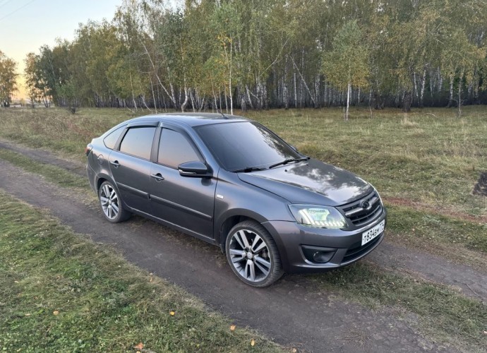 ВАЗ (LADA) Granta, 2015