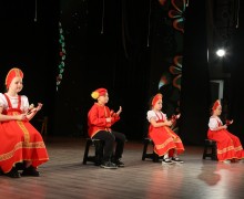 11 ОКТЯБРЯ во дворце культуры «Ровесник» состоялся областной конкурс любительских оркестров и ансамблей русских народных инструментов «Звон струны и песнь баяна