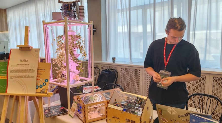 В Заречном побывала выставка передовых российских технологий в образовании