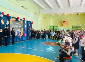 1 сентября сотрудники Госавтоинспекции Заречного приняли участие в торжественных линейках, посвященных Дню знаний