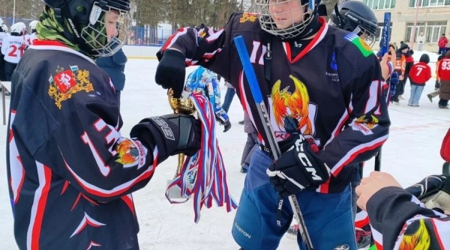 Кубок турнира памяти Анатолия Сабаева уехал в Екатеринбург