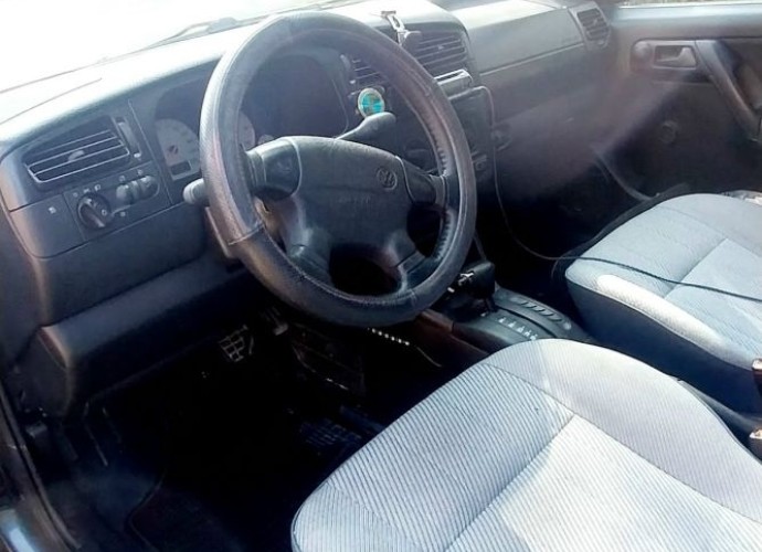 Volkswagen Golf, 1995