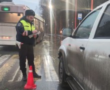 Сотрудники Госавтоинспекции Заречного устанавливают обстоятельства ДТП, в котором пострадал пешеход