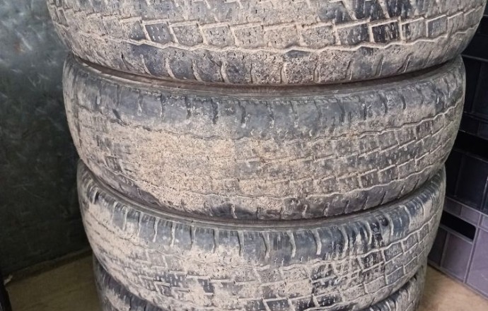 Продам шины б/у 6шт на газель 185*75*16c TRIANGLE