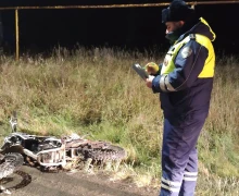 Сотрудники Госавтоинспекции Заречного устанавливают обстоятельства ДТП, в котором пострадал водитель питбайка