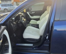 Infiniti QX70, 