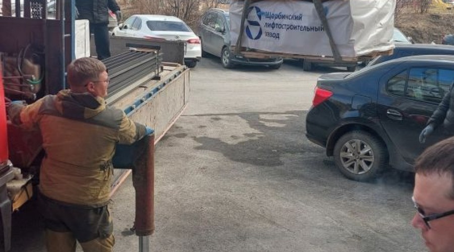 В Заречный приехал новый лифт