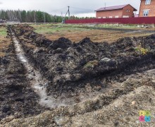 Жители Боярки сами вырыли траншеи, чтобы отвести воду от домов