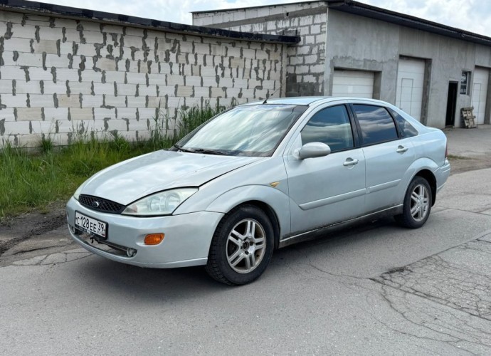 Ford Focus, 2004