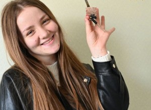 В Заречном 145 детей-сирот празднуют новоселье — сегодня они получили ключи от квартир