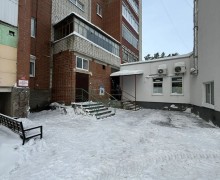 Осуществляется механизированная очистка и вывоз снега с придомовой территории