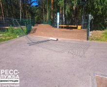 Гулять по каскадной лестнице ещё нельзя