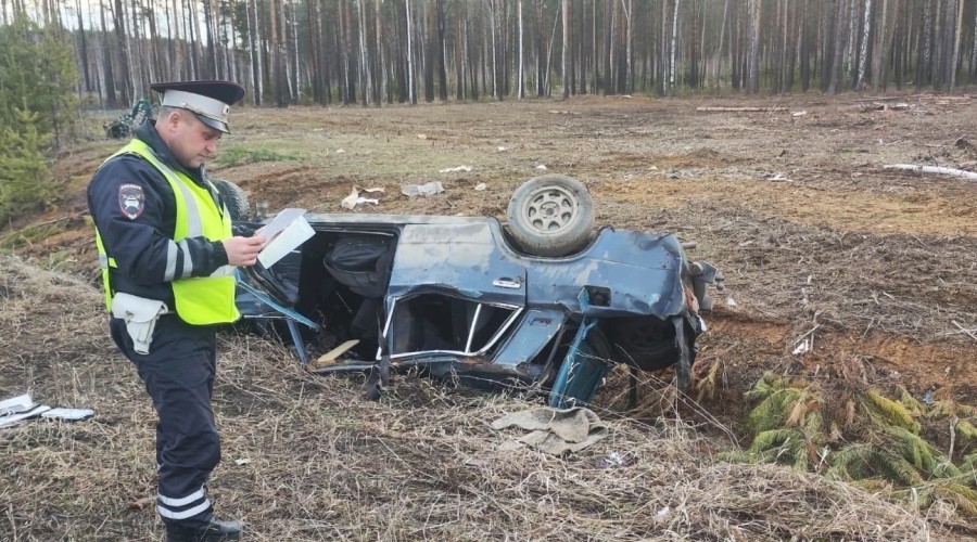 В ДТП на перекрёстке Белоярский - Асбест погиб подросток, ещё двое пострадали