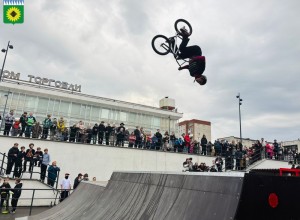 В Заречном торжественно открыли обновлённый скейт-парк площадью 400 квадратных метров