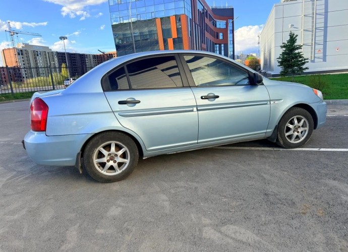 Hyundai Verna, 2008