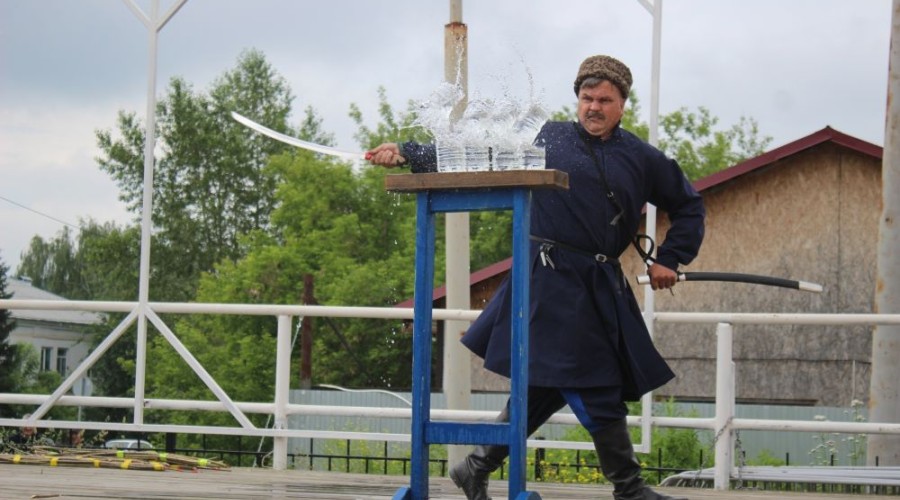 В Белоярском районе прошел IV фестиваль-конкурс казачьей культуры «Белый Яр»