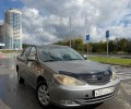 Toyota Camry, 