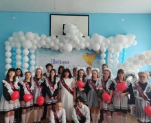 Последние звонки прозвенели сегодня в школах Белоярского муниципального округа