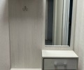Прихожая с зеркалом в отличном состоянии