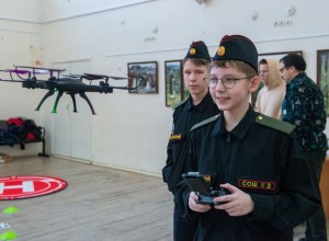 В седьмой школе сейчас проходит патриотическая игра Зарница 20