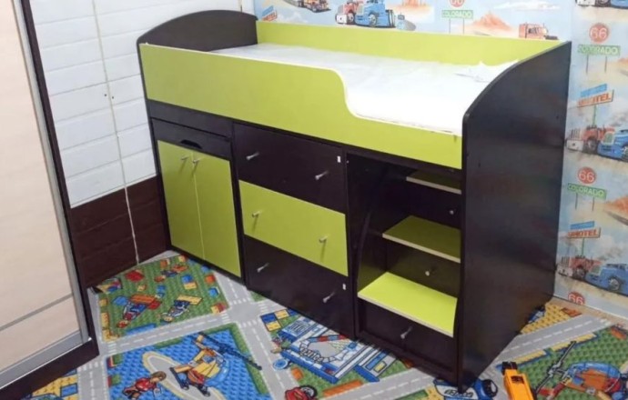 Отдам кровать