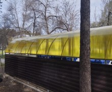 Управляющая компания ДЕЗ обновляет контейнерный площадки, которые находятся под их управлением