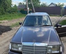 Mercedes-Benz W124, 1991