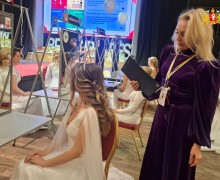 Лучшим парикмахером региона в 2026 году стала мастер из Екатеринбурга