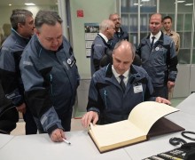 Следующим пунктом остановки Алексея Лихачёва и Дениса Паслера стал энергоблок №4 Белоярской АЭС