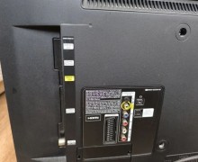 Продам телевизор. Не работает дисплей