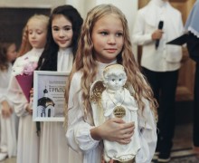18 октября в храме Покрова Божией Матери прошёл 7 детско-юношеский фестиваль хорового искусства Поющий ангел